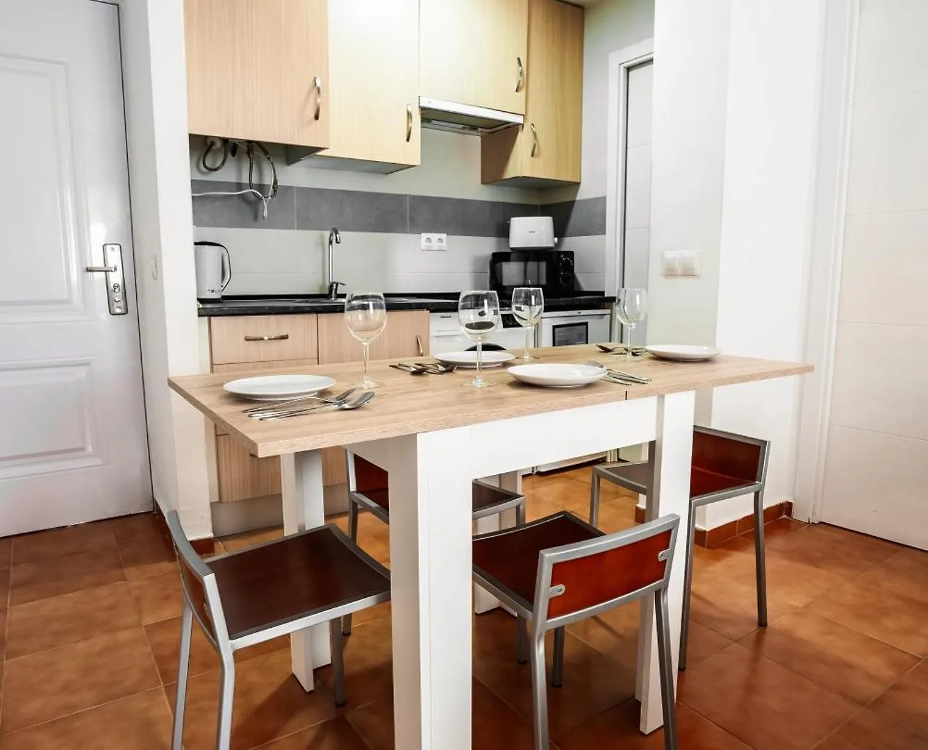 Escuela Village Marbella Apartment